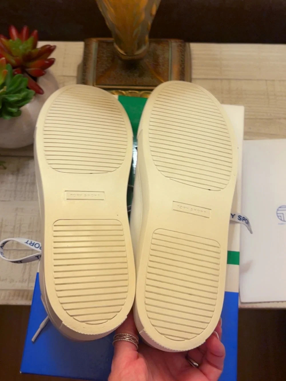 Cute Tory Burch Sport White Leather Sneakers W/Navy Ruffle Trim W/Box ~ Size 9.5